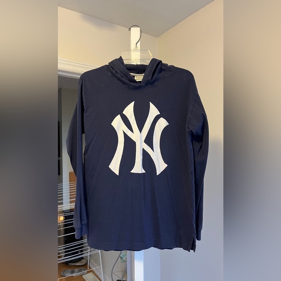 PINK Victoria’s Secret Yankees Hoodie - Picture 1 of 5